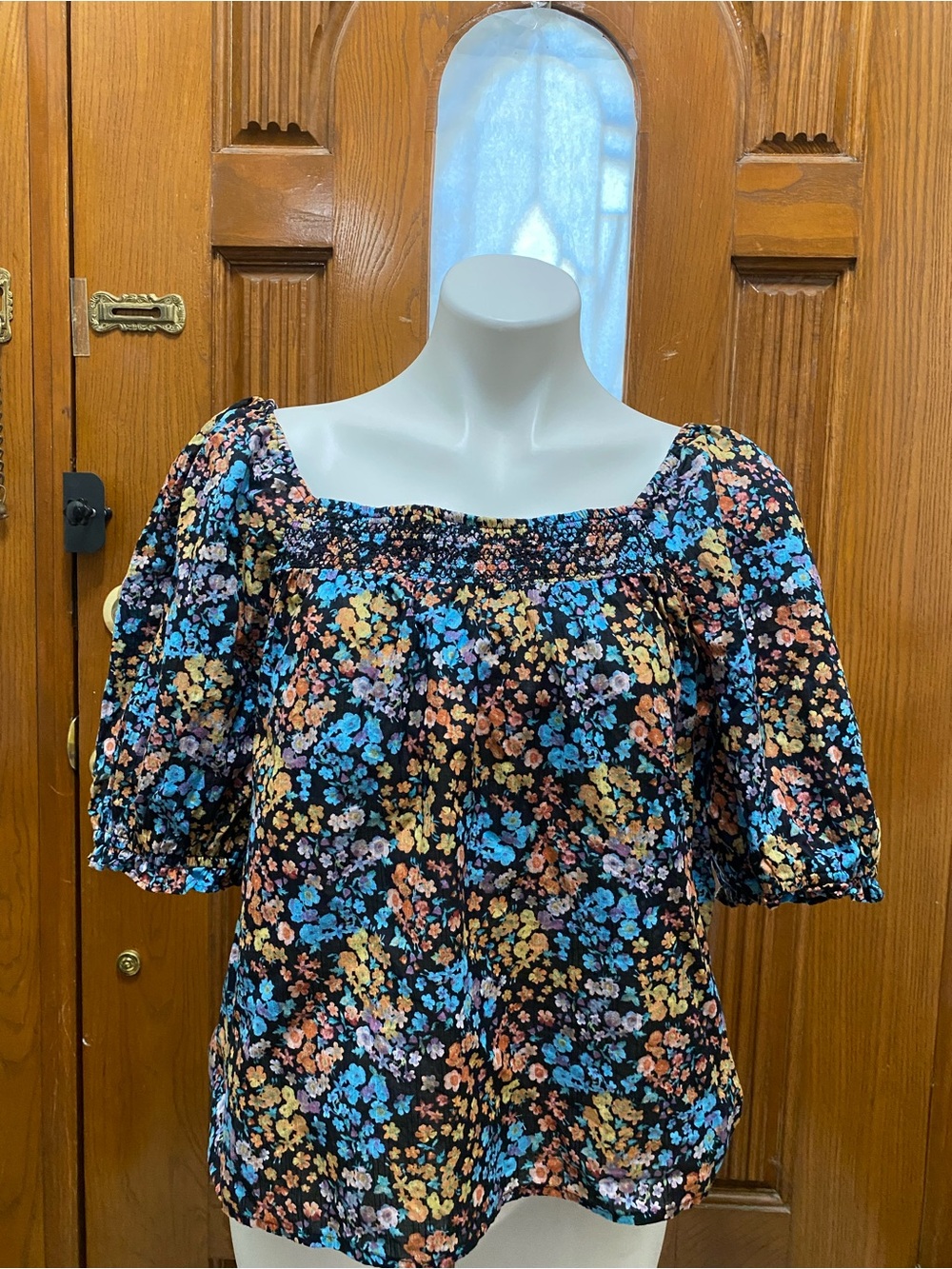 a.n.a Black Floral Square-Neck Puff Sleeve Blouse